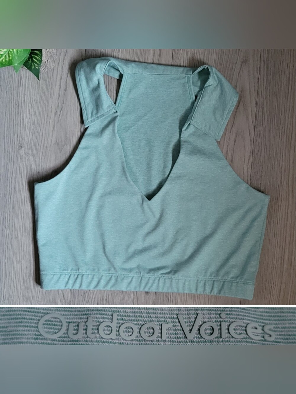 Outdoor Voices Warmup Collared Crop Top Sports Bra Caribbean Sage Green, Large